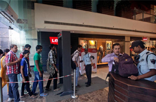 Security Services for Shopping Malls